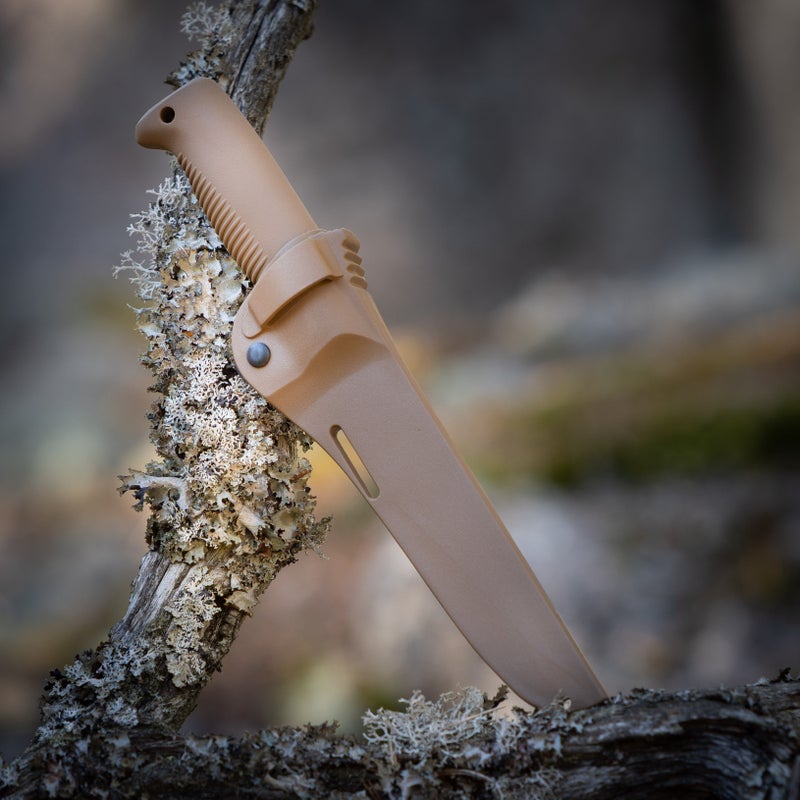 Peltonen Knives Sissipuukko M95 komposiittituppi, coyote